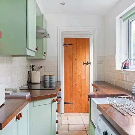Laurel Cottage, Lincoln, Spacious For 4 - Free Parking * Lincoln