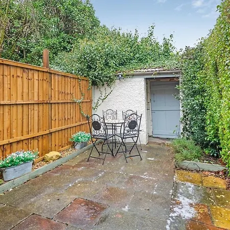 Laurel Cottage, Lincoln, Spacious For 4 - Free Parking *
