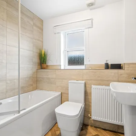 Holiday home 4 Bed Luxury Townhouse - Parking - Lincoln