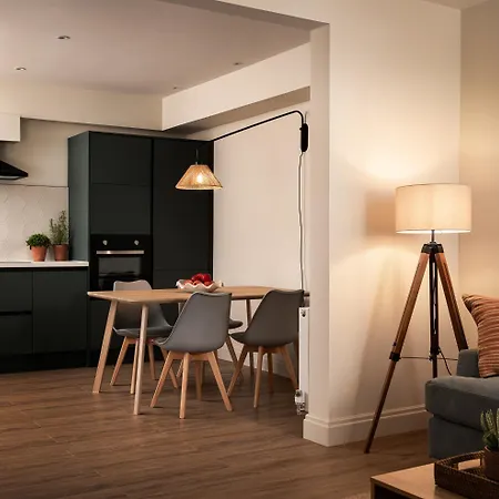 Brayford House Burton Road Aparthotel