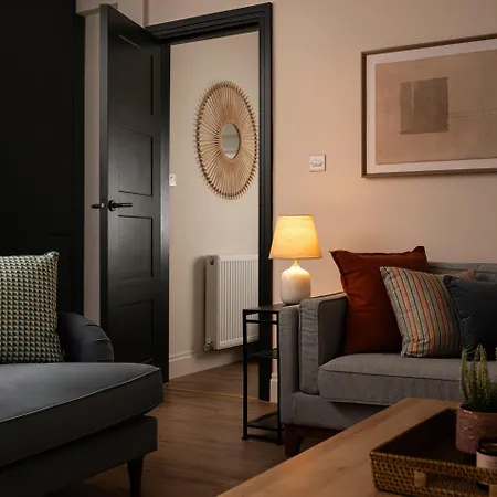 Aparthotel Brayford House Burton Road