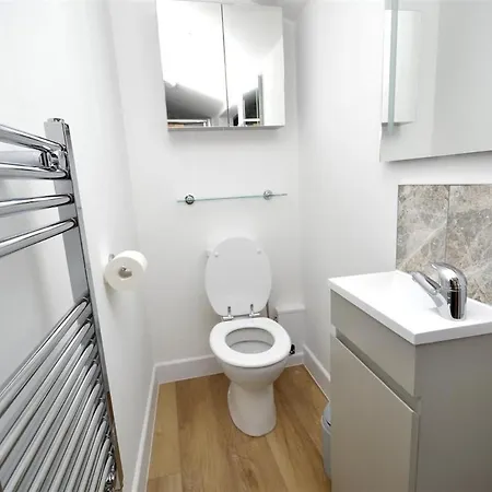 Stylish And Private In The Cathedral Quarter Lincoln