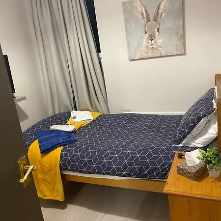 Hostel Denis Lincoln
