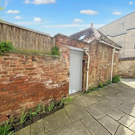Stylish And Private In The Cathedral Quarter Lincoln