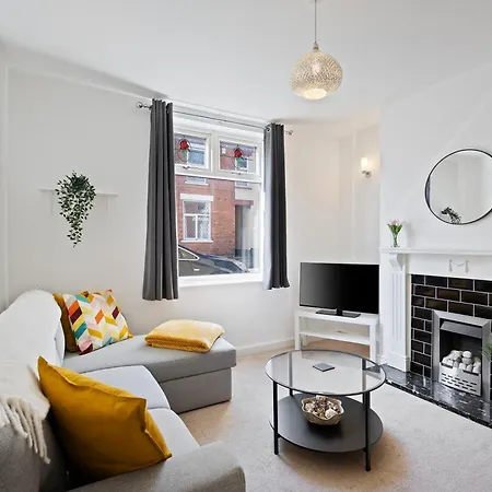Perfect Home For Business & Leisure With Free Parking And Fast Wi-Fi * Lincoln