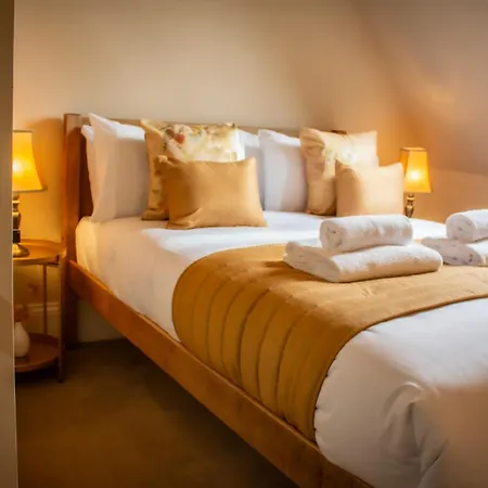 The Old Palace 3* Lincoln