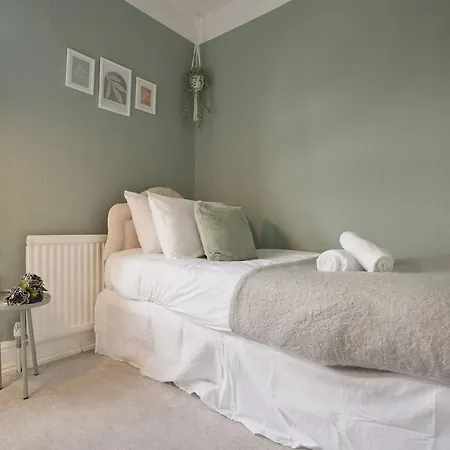 Charming Cosy Home Great Location Lincoln