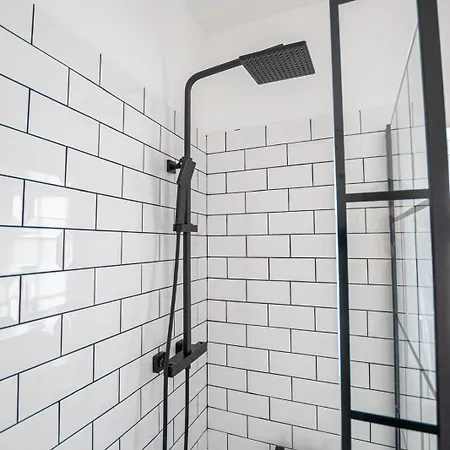 Holiday home Bright Key Stays - The Lincoln Lodge At Spa Street