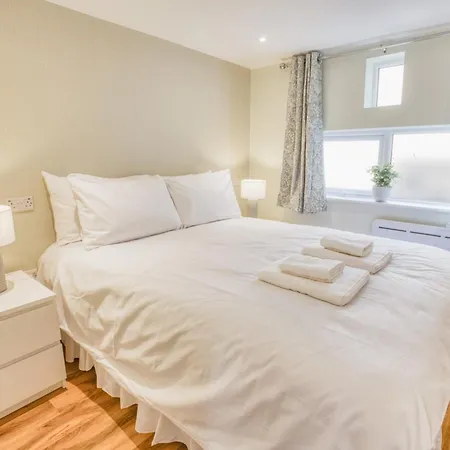 Апарт-отель Superb Center 2 Bed Free Wifi Линкольн