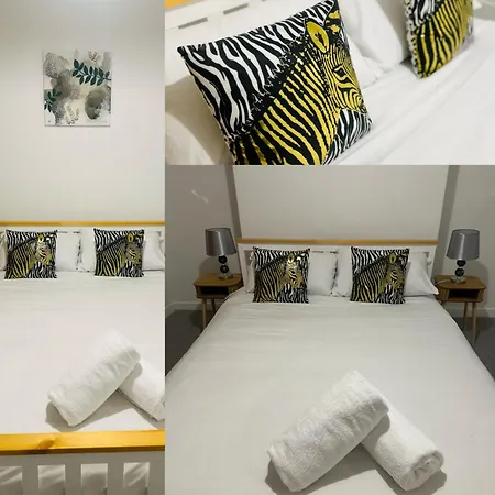Apartment Spacious 2 Bedroom House, Parking And Less Than 10 Mins Walk To Brayford Wharf