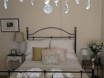 Buslingthorpe Manor Hotel 4*