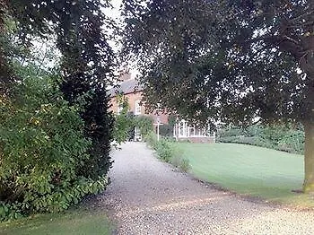 Buslingthorpe Manor 4*