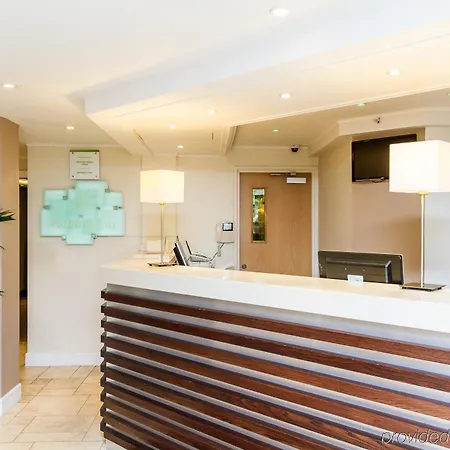 By Ihg 4* Lincoln