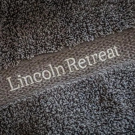 Holiday home Retreat View With Private Hot Tub Lincoln