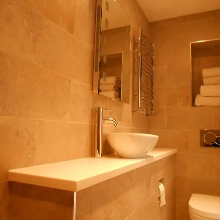 South Park Guest house 4*
