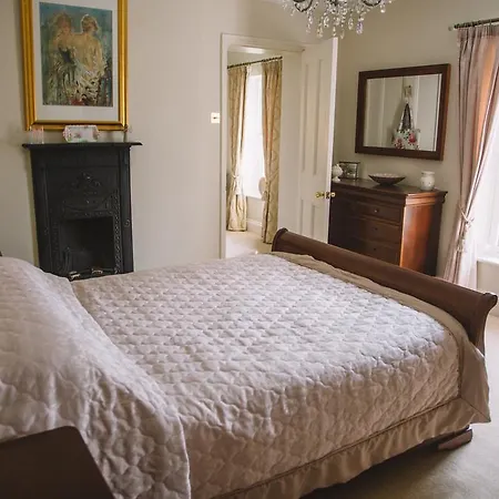 Wayside , 3 Bed , 2 Bath Charming House Close To Дом отдыха *