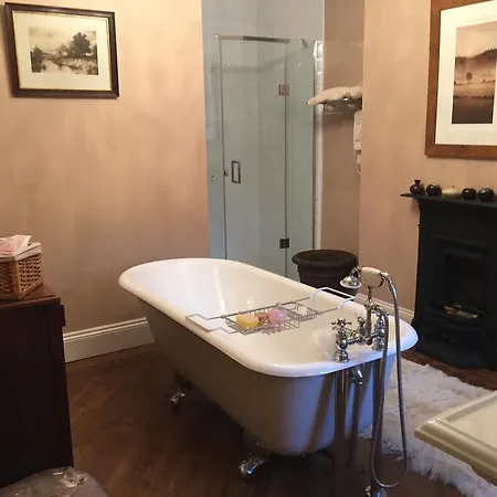 Wayside , 3 Bed , 2 Bath Charming House Close To Lincoln Holiday home *