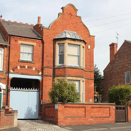 Tennyson Retreat Apartment