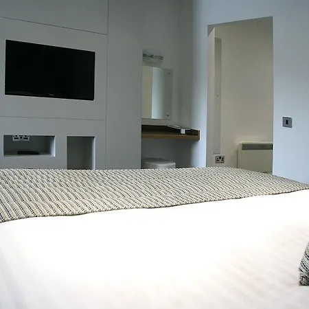 Hotel Damon's