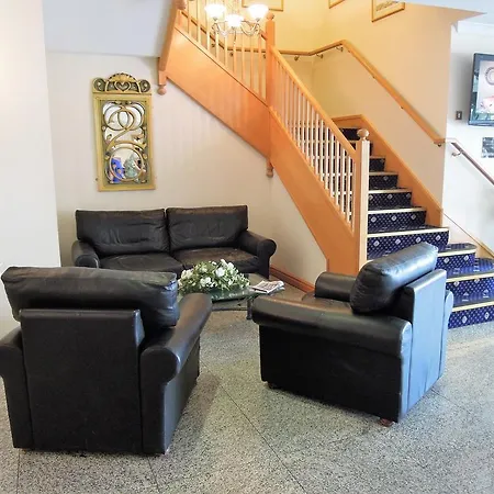 Western Bentley Hotel, Leisure Club & Hotel Lincoln