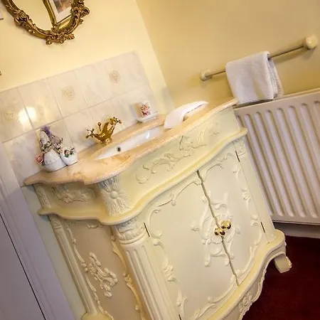 Guest house Creston 5*