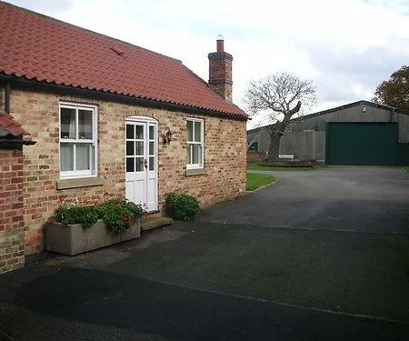 Watermill Farm Hotel 3*