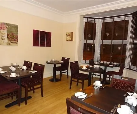 Guest house Tennyson Lincoln