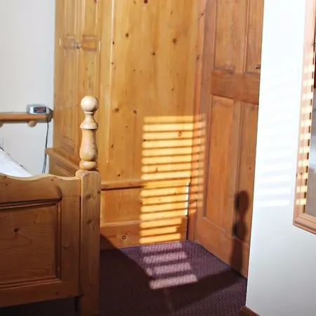 Tennyson Retreat Apartment Lincoln