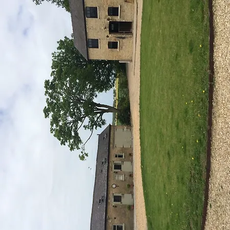 Bridleway Hotel