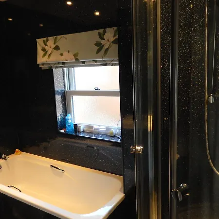 Guest house Newport 5*