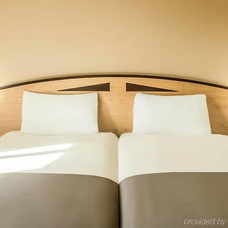 Hotel Ibis Lincoln