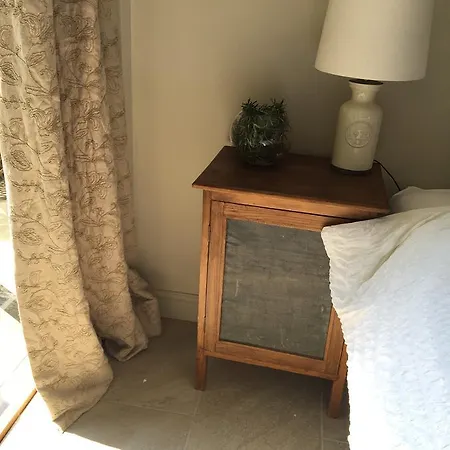 Bridleway B&B 4*