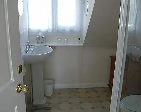 Eden House Bed & Breakfast