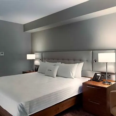Hotel Doubletree By Hilton
