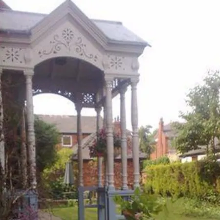 Tennyson Court