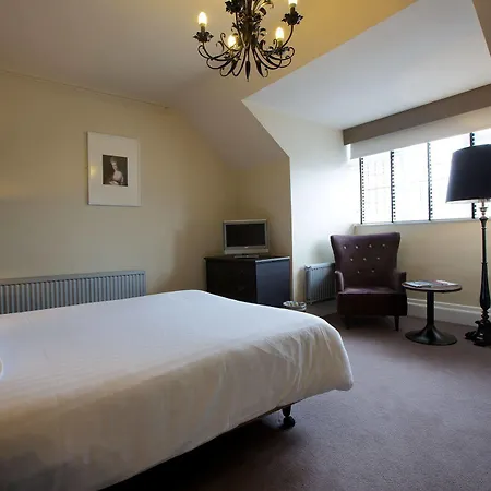 The White Hart Hotel