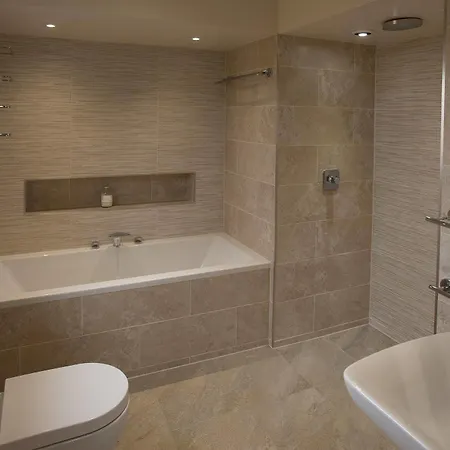 Bridleway Hotel