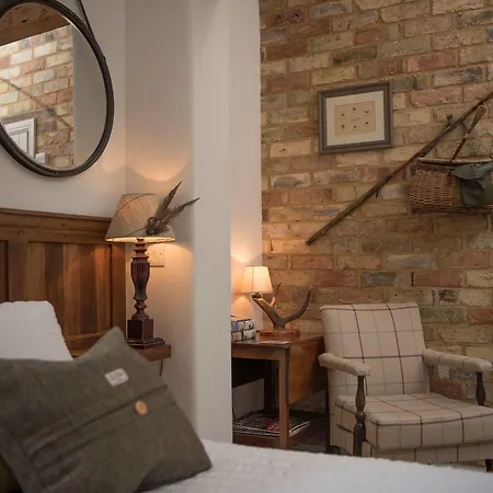 Bridleway Hotel
