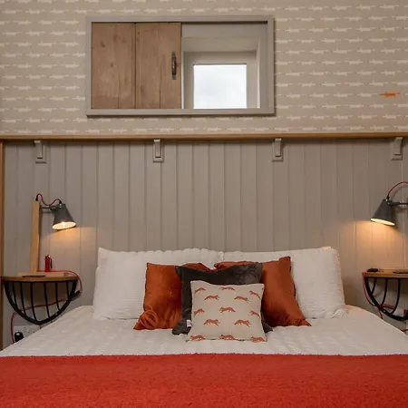 Hotel Bridleway