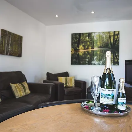 Retreat With Private Hot Tub Hébergement de vacances *