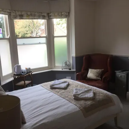 Newport Guest house Lincoln