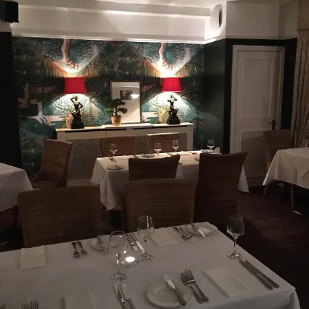 塔楼酒店 3* 林肯