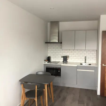 Birchover One The Brayford Apartment *