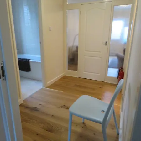 Apartment Dorron Court Lincoln