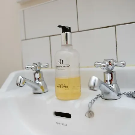 Longdales House - B G Ltd 3* Lincoln