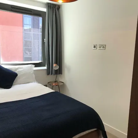 Birchover One The Brayford Apartment *