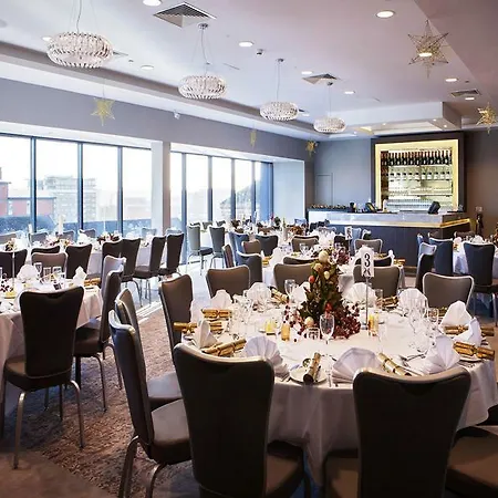 Doubletree By Hilton Lincoln