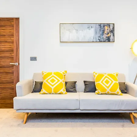 102 One The Brayford Apartment