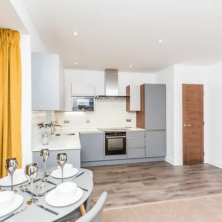 102 One The Brayford Apartment *