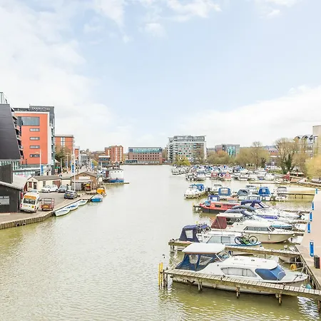 102 One The Brayford * Lincoln